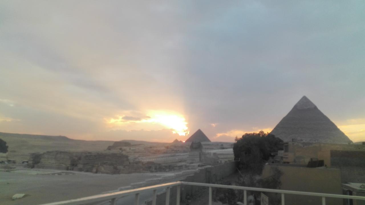 Pyramids Overlook Inn Kafret el-Gabal Exteriér fotografie